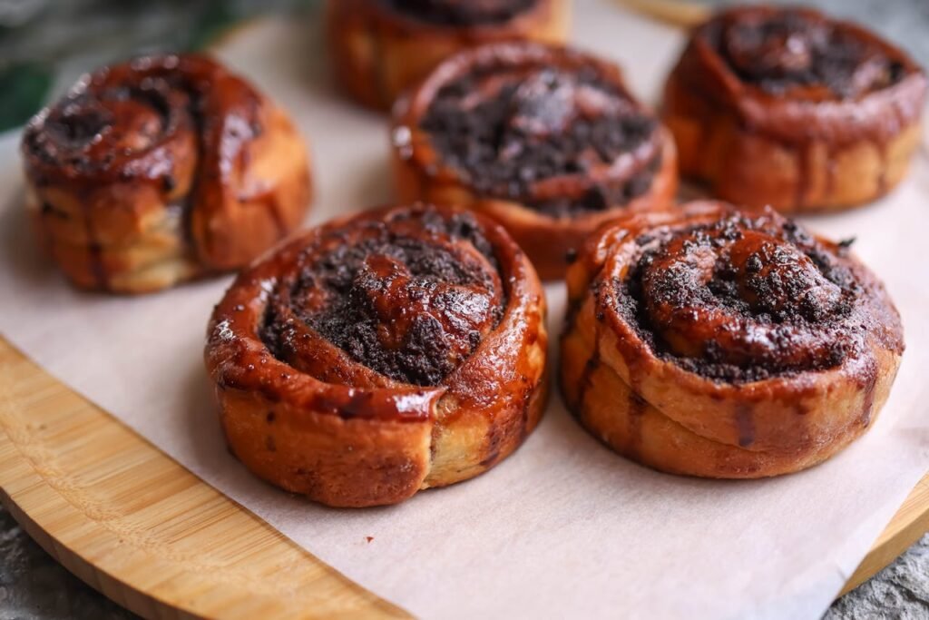 Close-up Cinnamon Rolls on a Wooden Tray